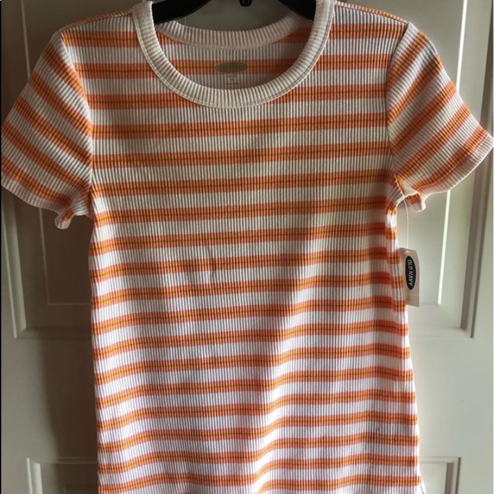 Old Navy Tee, NWT